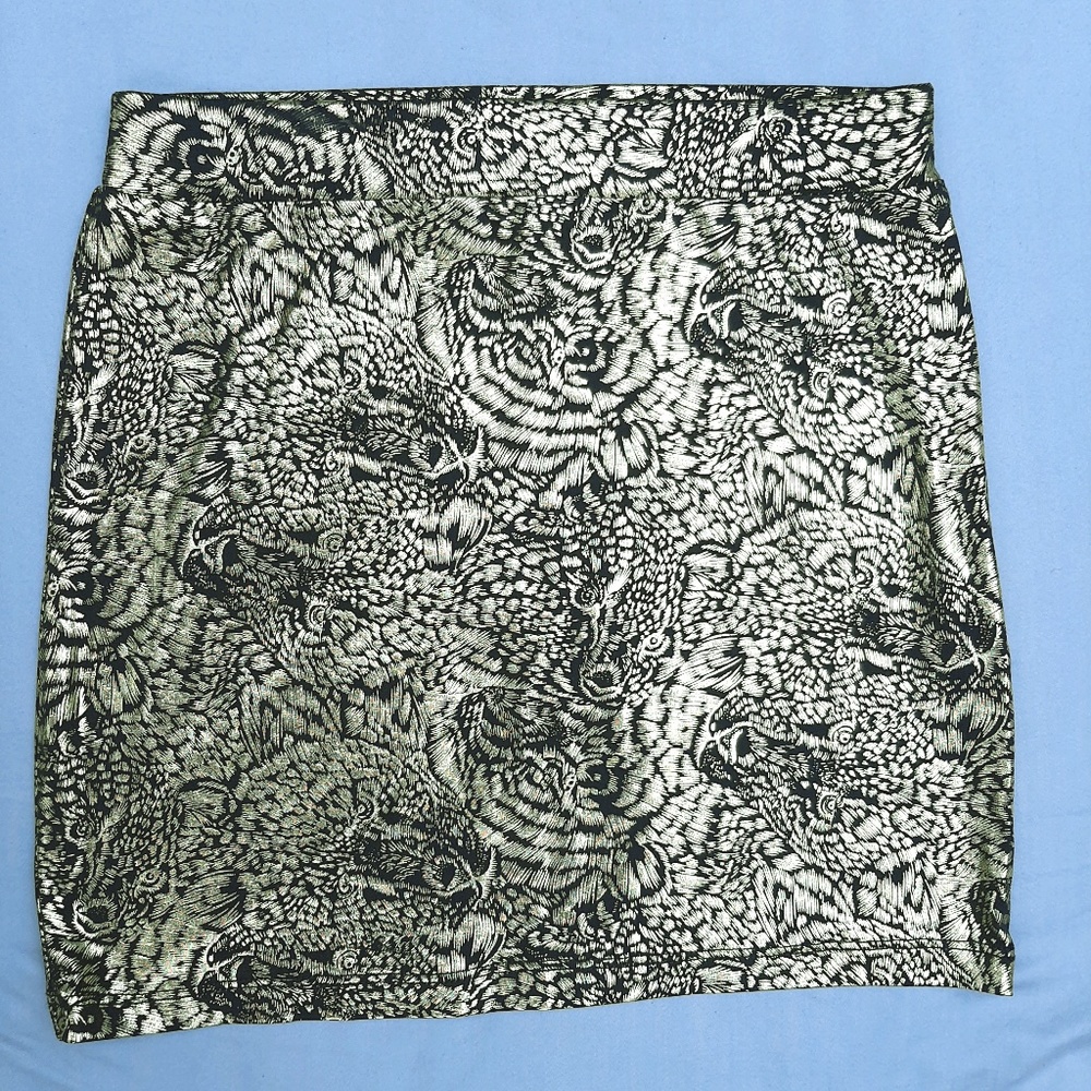 NWOT Gold Flake Metallic on Black Graphic print Mexican Designer Mini Skirt